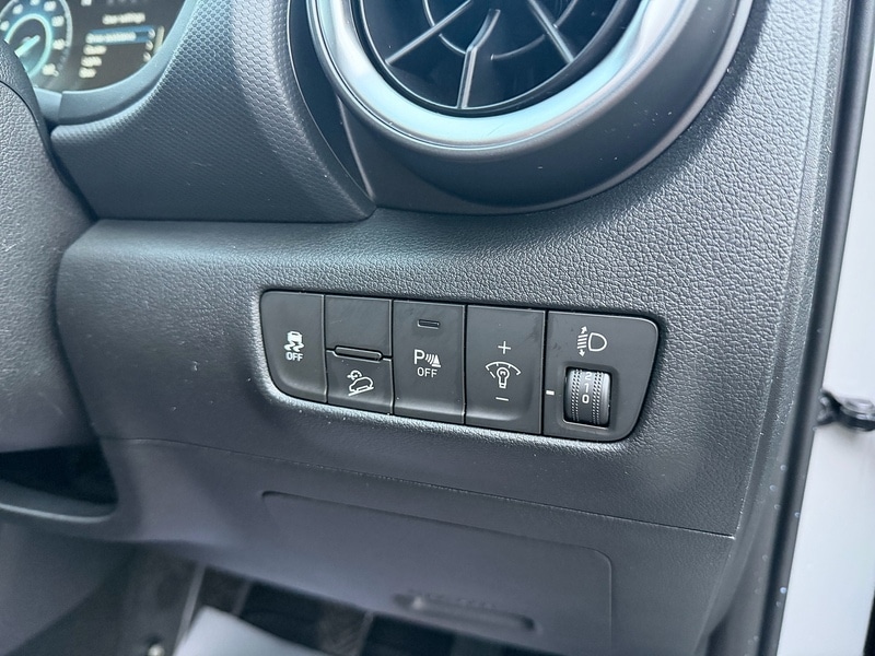 Used Hyundai KONA 2022 for sale - 77044530: Photo 34