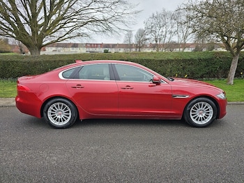 Used Jaguar XF 2017 for sale - 77700807: Photo