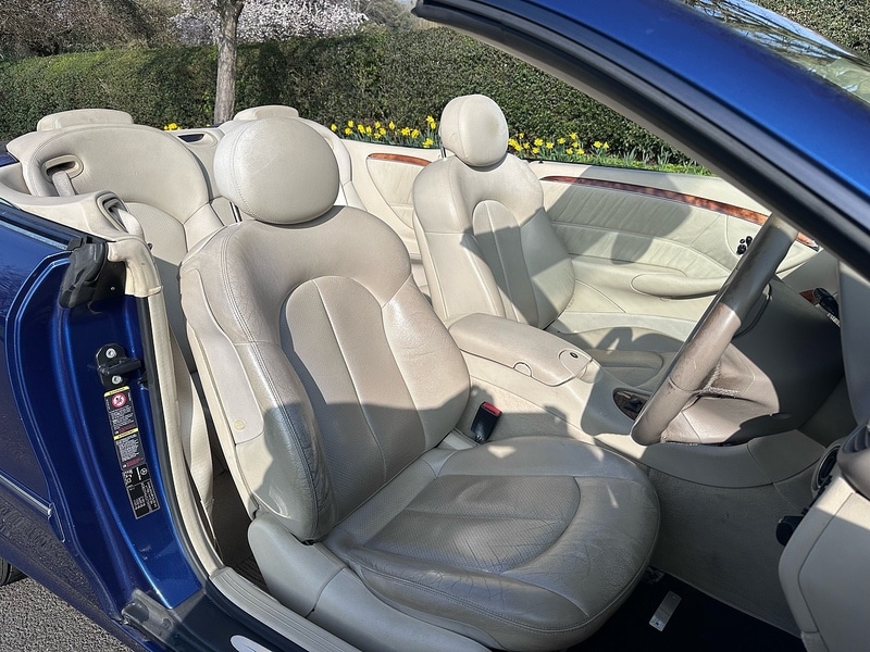 Used Mercedes-Benz CLK 2005 for sale - 77758544: Photo 19