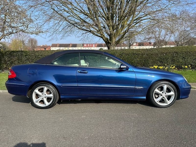Used Mercedes-Benz CLK 2005 for sale - 77758544: Photo 31