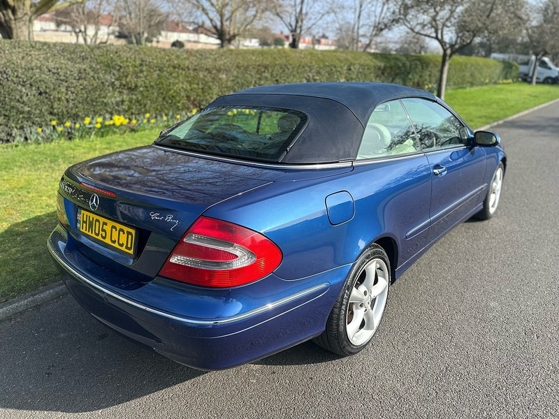 Used Mercedes-Benz CLK 2005 for sale - 77758544: Photo 32