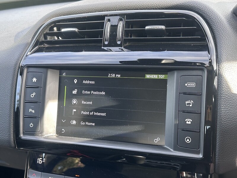 Used Jaguar XE 2017 for sale - 77579537: Photo 36