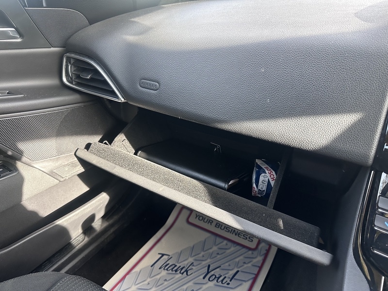 Used Jaguar XE 2017 for sale - 77579537: Photo 41