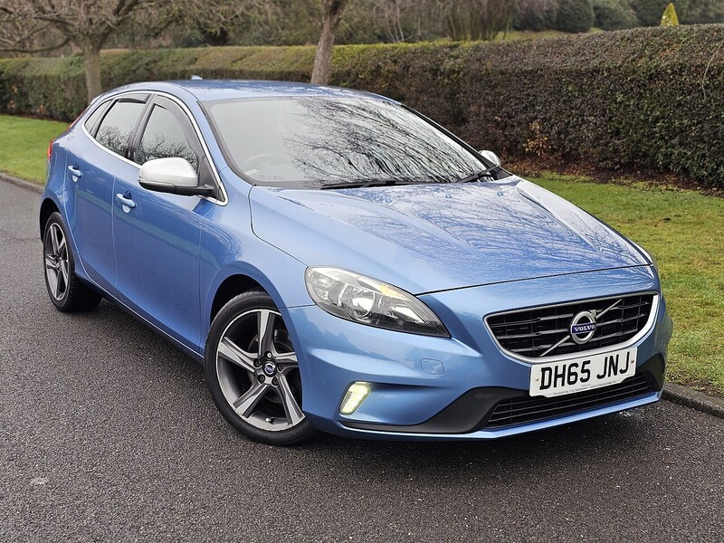 Used Volvo V40 2016 for sale - 77147740: Photo 1