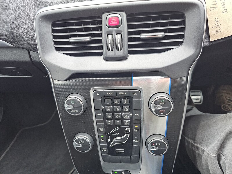 Used Volvo V40 2016 for sale - 77147740: Photo 14