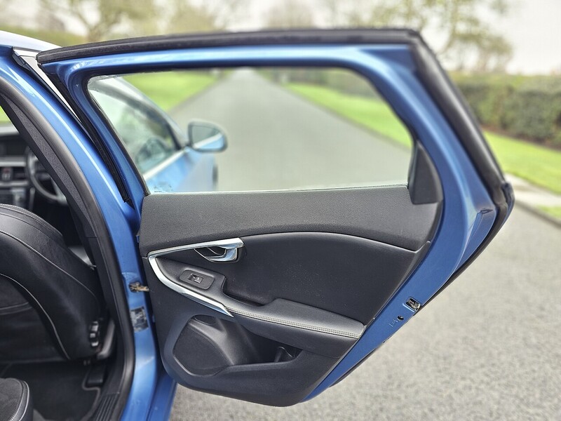 Used Volvo V40 2016 for sale - 77147740: Photo 34