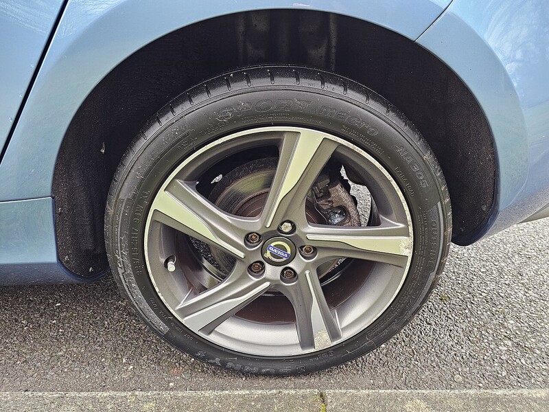 Used Volvo V40 2016 for sale - 77147740: Photo 36