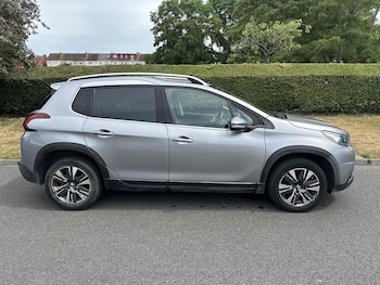 Used Peugeot 2008 2018 for sale - 75908741: Photo