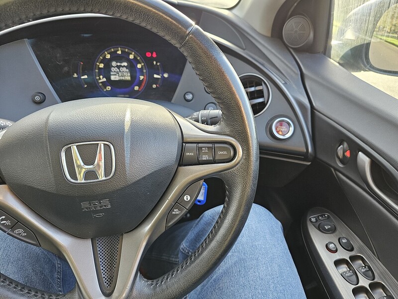 Used Honda Civic 2010 for sale - 76945289: Photo 24