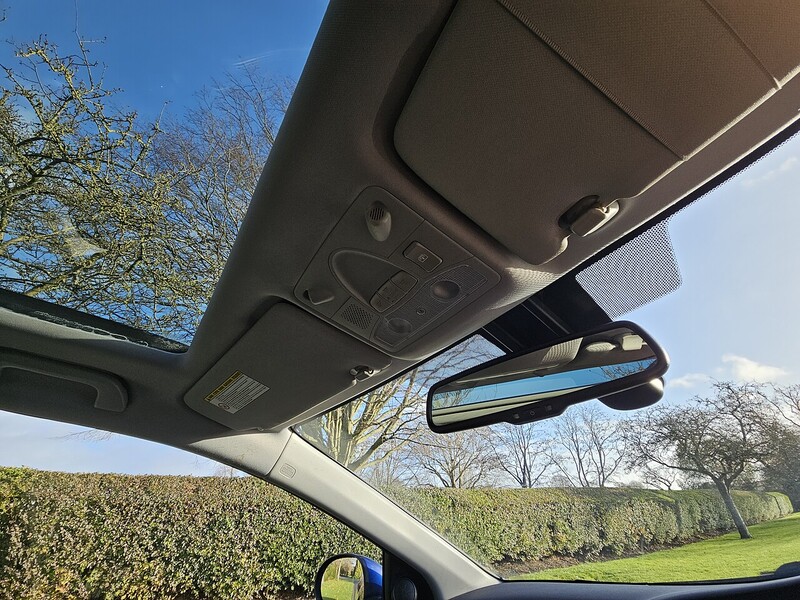 Used Honda Civic 2010 for sale - 76945289: Photo 26