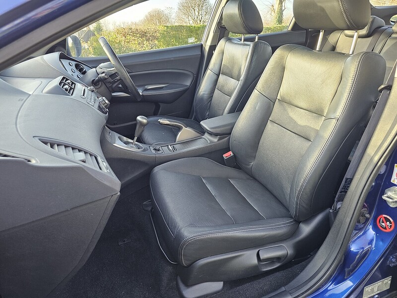 Used Honda Civic 2010 for sale - 76945289: Photo 34