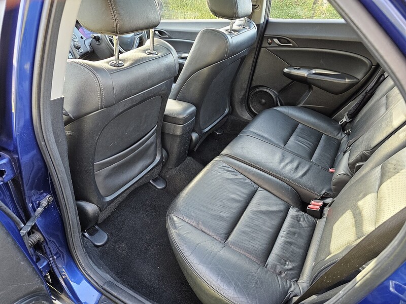 Used Honda Civic 2010 for sale - 76945289: Photo 35