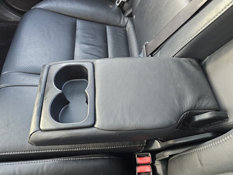 Used Honda Civic 2010 for sale - 76945289: Photo 37