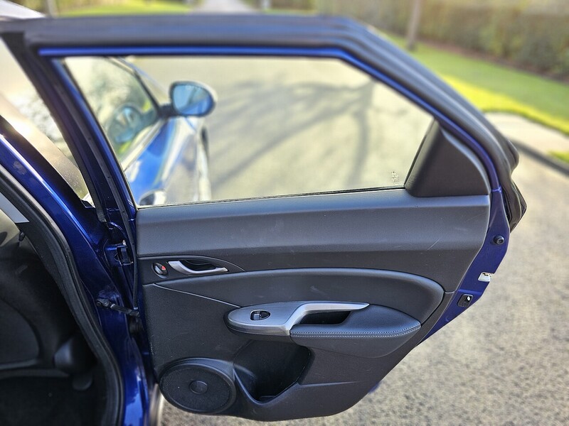 Used Honda Civic 2010 for sale - 76945289: Photo 43