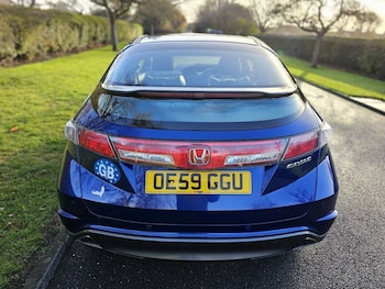 Used Honda Civic 2010 for sale - 76945289: Photo