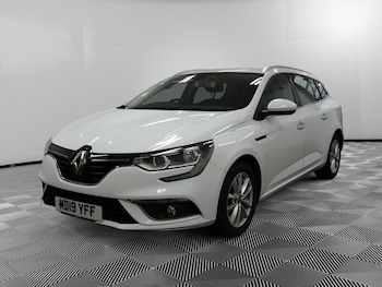Used Renault Megane 2019 for sale - 75676222: Photo