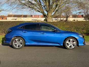 Used Honda Civic 2017 for sale - 78412885: Photo