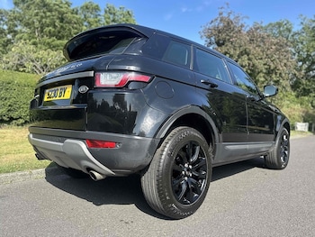 Used Land Rover Range Rover Evoque 2017 for sale - 78715588: Photo