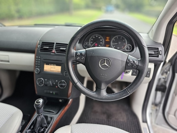 Used Mercedes-Benz A-Class 2009 for sale - 75462399: Photo 11