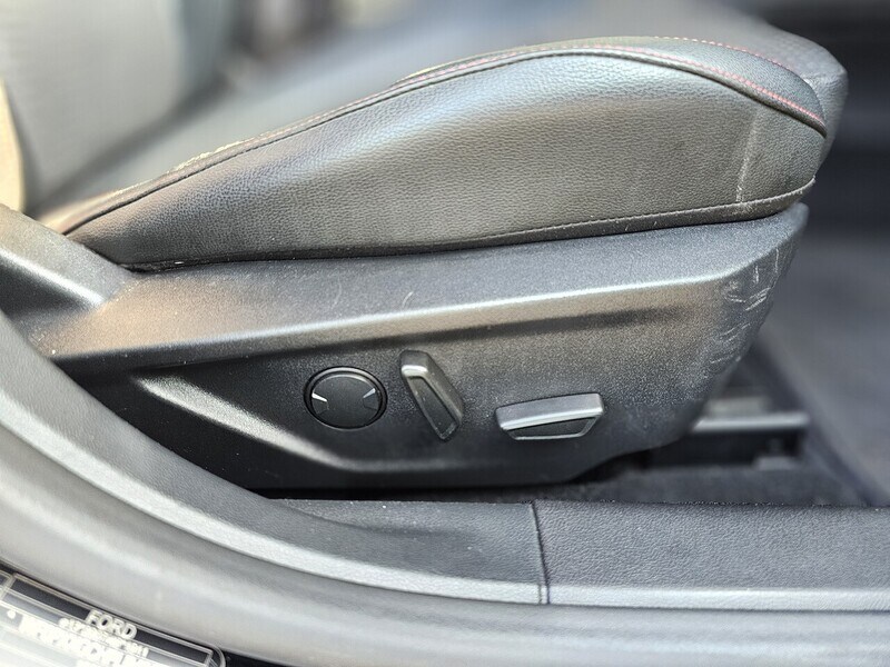 Used Ford Focus 2020 for sale - 76128063: Photo 29