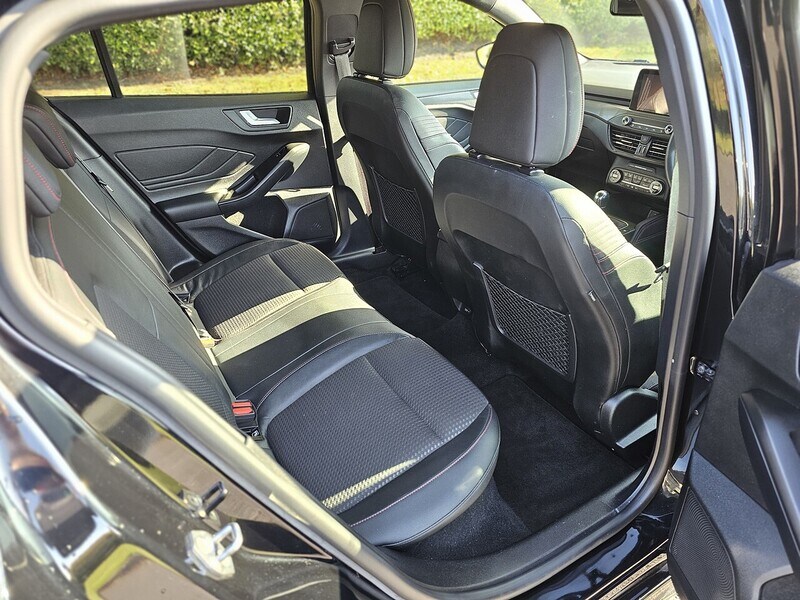 Used Ford Focus 2020 for sale - 76128063: Photo 36