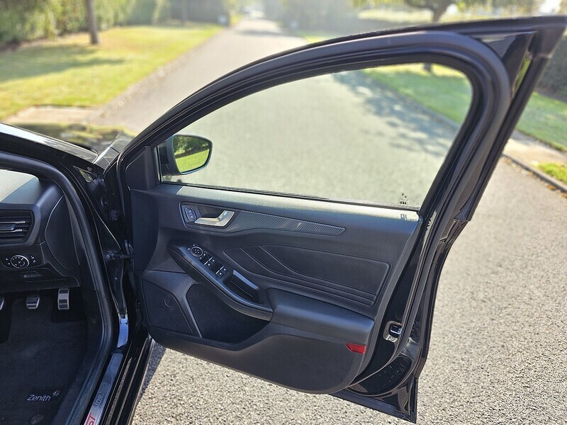Used Ford Focus 2020 for sale - 76128063: Photo 38