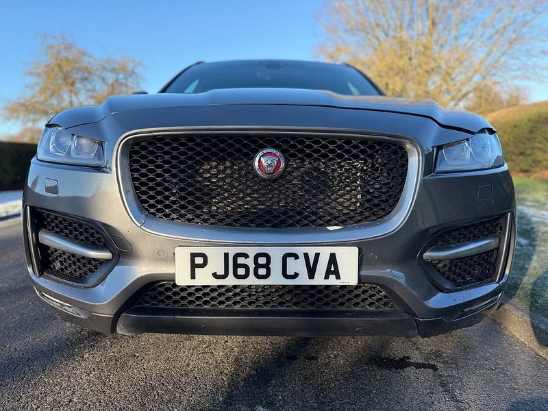 Used Jaguar F-Pace 2018 for sale - 77107270: Photo 13