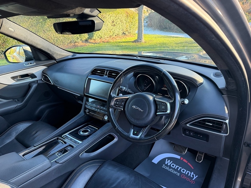 Used Jaguar F-Pace 2018 for sale - 77107270: Photo 23