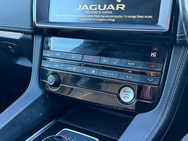 Used Jaguar F-Pace 2018 for sale - 77107270: Photo 26