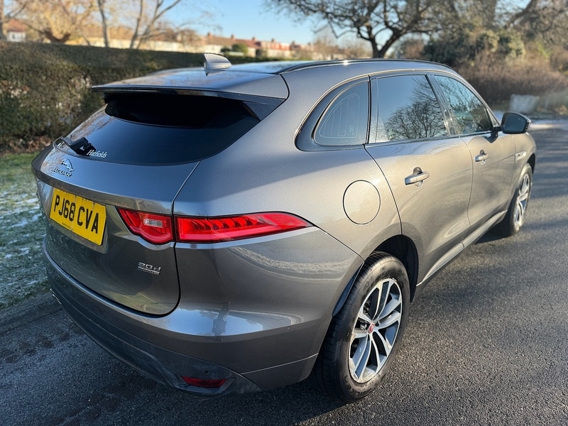 Used Jaguar F-Pace 2018 for sale - 77107270: Photo 3