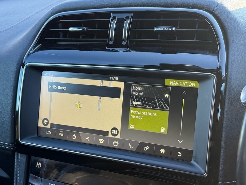 Used Jaguar F-Pace 2018 for sale - 77107270: Photo 31