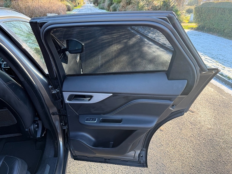 Used Jaguar F-Pace 2018 for sale - 77107270: Photo 50