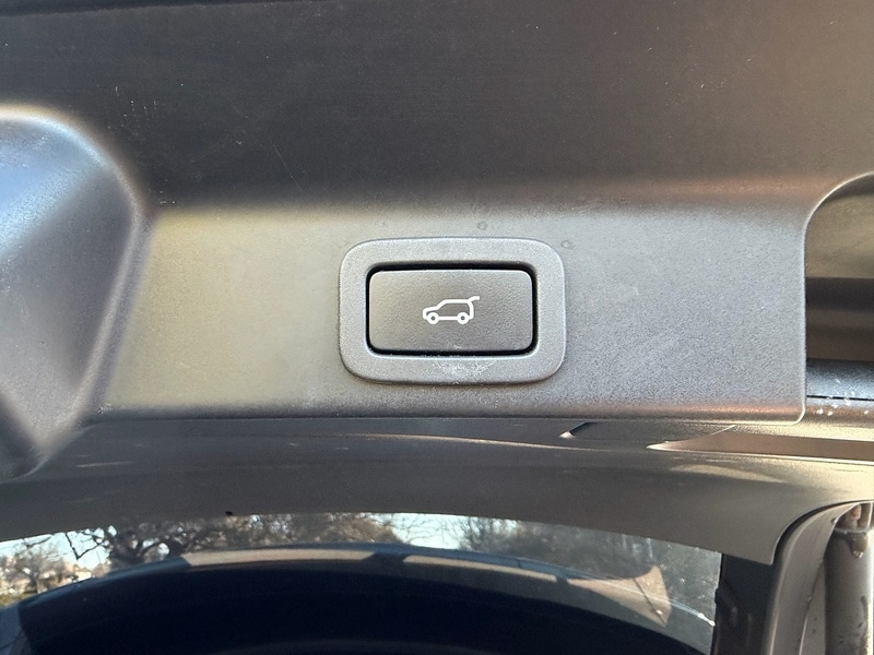 Used Jaguar F-Pace 2018 for sale - 77107270: Photo 52