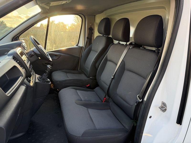 Used Renault Trafic 2019 for sale - 76637192: Photo 18