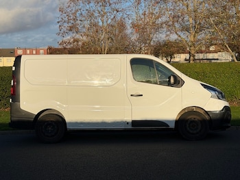 Used Renault Trafic 2019 for sale - 76637192: Photo