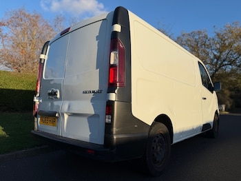 Used Renault Trafic 2019 for sale - 76637192: Photo
