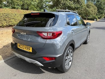 Used Kia Stonic 2023 for sale - 79636784: Photo