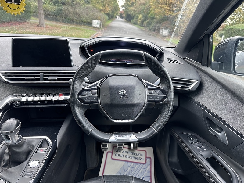 Used Peugeot 5008 2017 for sale - 76940400: Photo 16