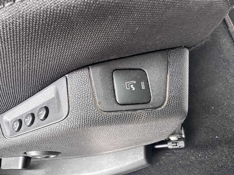 Used Peugeot 5008 2017 for sale - 76940400: Photo 37