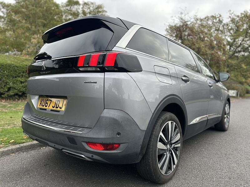 Used Peugeot 5008 2017 for sale - 76940400: Photo 4