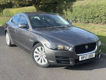 Used Jaguar XE 2017 for sale - 78715635: Photo