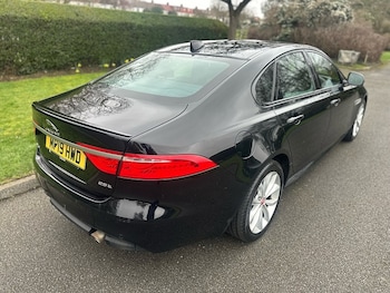 Used Jaguar XF 2019 for sale - 78800029: Photo