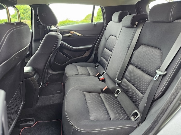 Used Infiniti Q30 2017 for sale - 74428210: Photo 3