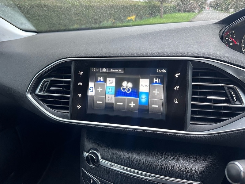 Used Peugeot 308 SW 2015 for sale - 77643278: Photo 32