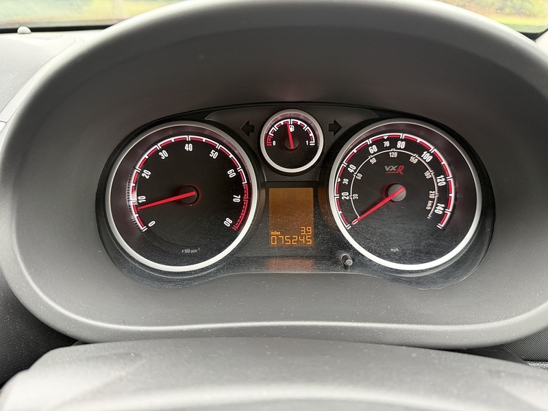 Used Vauxhall Corsa 2010 for sale - 76437082: Photo 14