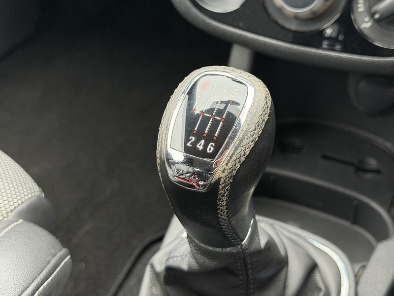 Used Vauxhall Corsa 2010 for sale - 76437082: Photo 27