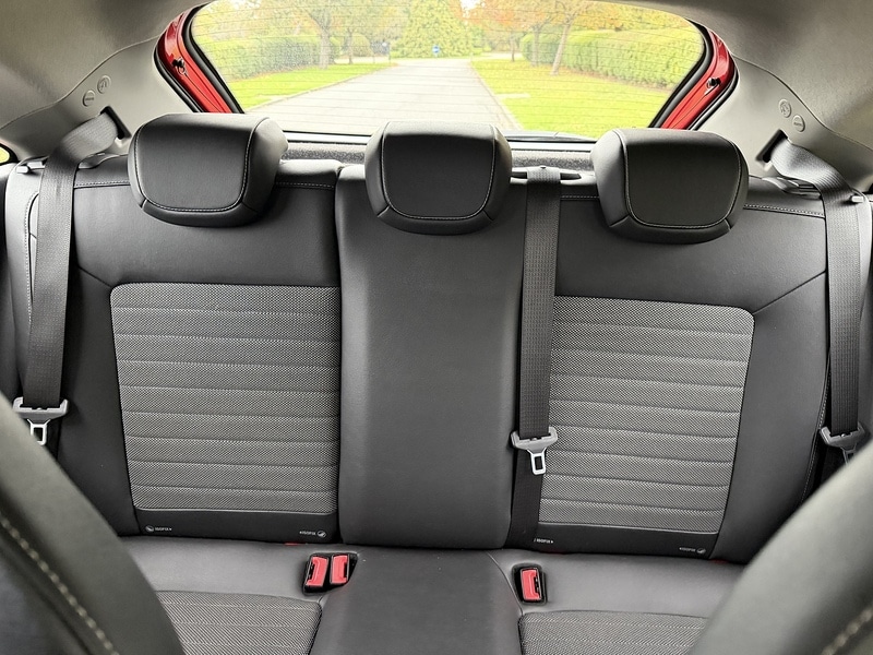 Used Vauxhall Corsa 2010 for sale - 76437082: Photo 29