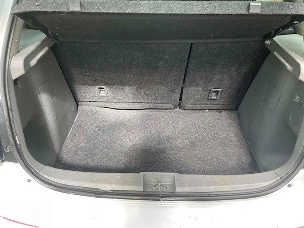Used Suzuki SX4 2012 for sale - 68139377: Photo 5