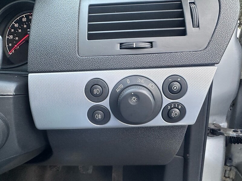 Used Vauxhall Astra 2006 for sale - 77501097: Photo 28