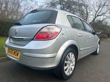 Used Vauxhall Astra 2006 for sale - 77501097: Photo